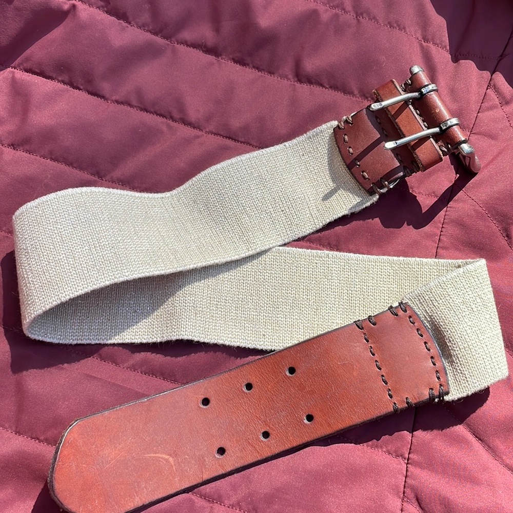 Women’s belt Med/large